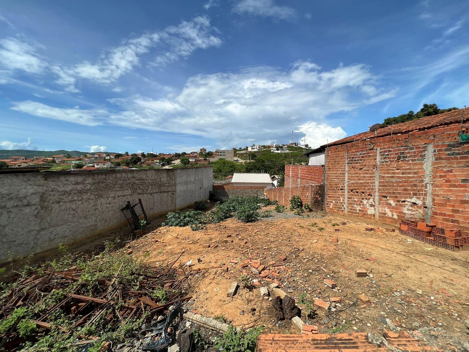 Terreno à venda, Vila Magnólia, Araçuaí, MG