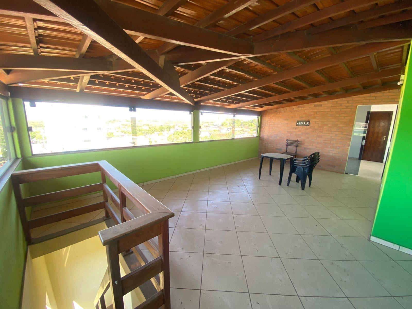 Prédio para locação, Centro em Araçuaí, MG