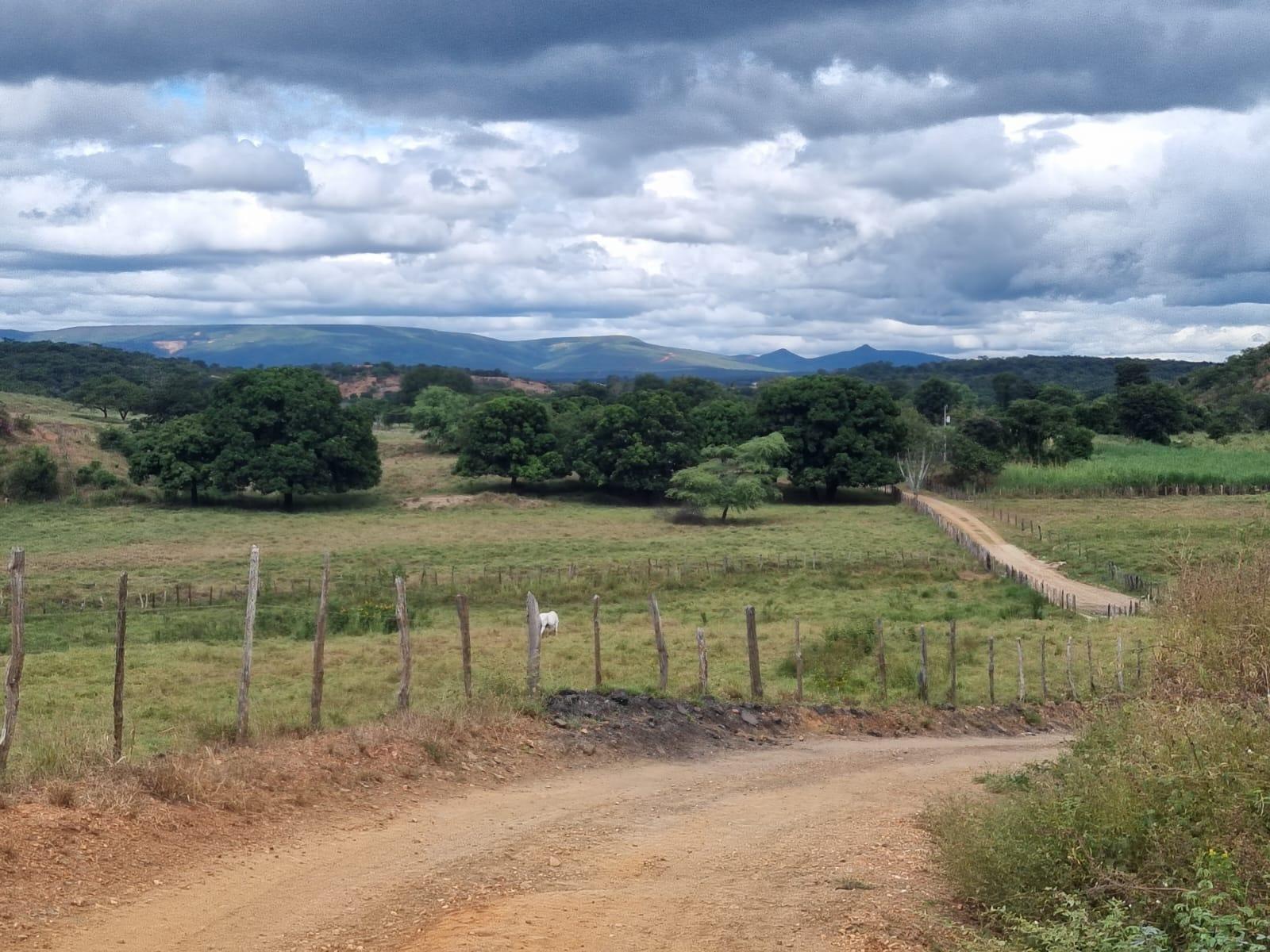 Sítio à venda, Zona Rural, Araçuaí, MG