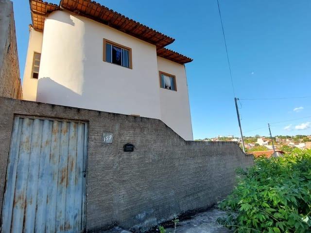 Sobrado à venda, Bela Vista, Araçuaí, MG